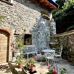 Civico Cinque Feriehus *