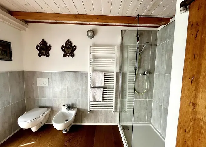 Civico Cinque Граведона